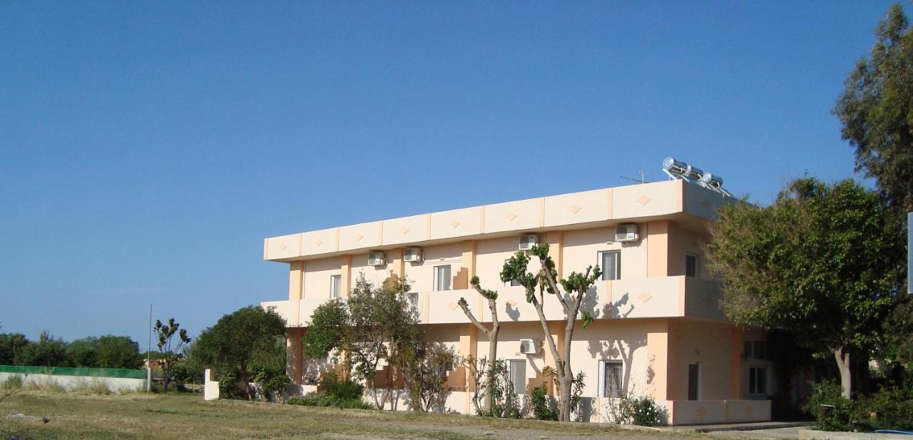 Πανσιόν Athina