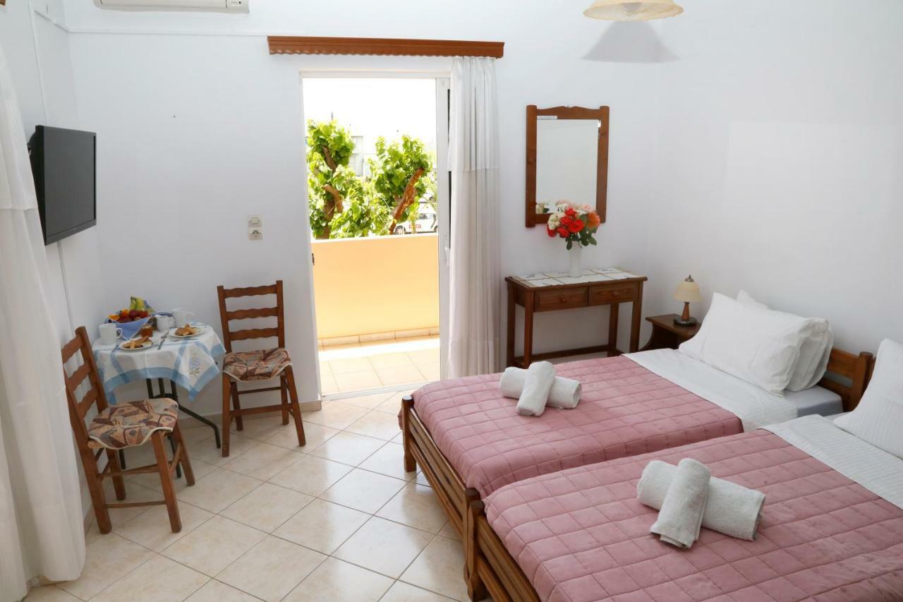 Guest house Athina